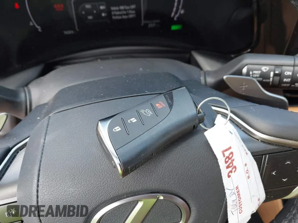 ✅ 2024 Lexus NX 350h Premium • VIN: JTJGKCEZ9R5020262 • Лот: 41704238. Опубліковано раніше на IAAI з пробігом 9 089 миль. Безкоштовний доступ до архіву аукціонних продажів зі США та докладний звіт про історію автомобіля на DreamBid. Зображення 11.