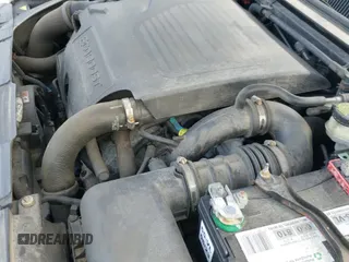 ✅ 2013 Lincoln MKS EcoBoost • VIN: 1LNHL9FT7DG617341 • Lot: 42723688. Listed on IAAI with 146,197 mi. Free auction sales archive from the USA and detailed vehicle history report at DreamBid. Image 17.