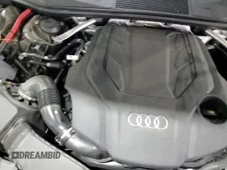 ✅ 2022 Audi A6 • VIN: WAUK2BF21NN059850 • Лот: 85338834. Опубликован ранее на Copart с пробегом 12 607 миль. Бесплатный доступ к архиву аукционных продаж из США и подробный отчёт об истории автомобиля на DreamBid. Изображение 13.