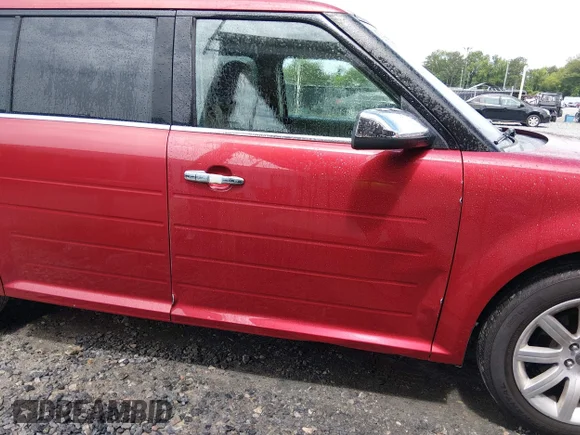 ✅ 2009 Ford Flex Limited • VIN: 2FMDK53C19BA03723 • Лот: 45202865. Опубликован ранее на IAAI с пробегом 304 804 миль. Бесплатный доступ к архиву аукционных продаж из США и подробный отчёт об истории автомобиля на DreamBid. Изображение 6.