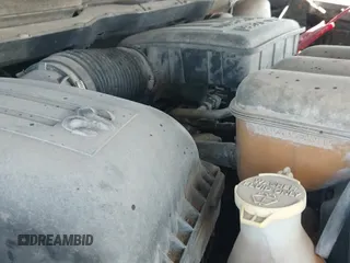 2003 Dodge 1500 ST z VIN 1D7HA18N63S303062, wystawiony jako IAAI lot #42756553 z przebiegiem 167 746 mil mil oraz . Historia ofert i sprzedaży dostępna na DreamBid. Obrazek 12.