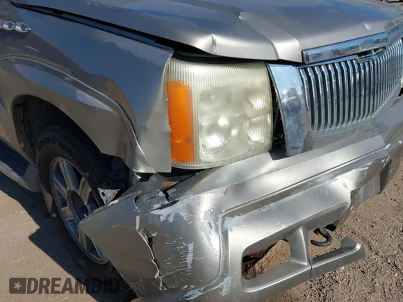 ✅ 2003 Cadillac Escalade • VIN: 1GYEK63N83R203531 • Лот: 42986300. Опубликован ранее на IAAI с пробегом 153 856 миль. Бесплатный доступ к архиву аукционных продаж из США и подробный отчёт об истории автомобиля на DreamBid. Изображение 6.