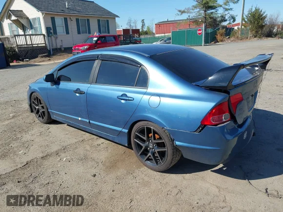 ✅ 2008 Honda Civic LX • VIN: 1HGFA15588L118455 • Lot: 44809915. Wystawiony na IAAI z przebiegiem 172 480 mil. Bezpłatny archiwum sprzedaży aukcyjnych z USA i szczegółowy raport historii pojazdu na DreamBid. Zdjęcie 3.