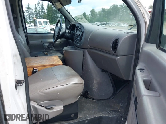 ✅ 1998 Ford E-350 • VIN: 1FTSE34F1WHA28359 • Лот: 42650468. Опубликован ранее на IAAI с пробегом 245 948 миль. Бесплатный доступ к архиву аукционных продаж из США и подробный отчёт об истории автомобиля на DreamBid. Изображение 5.