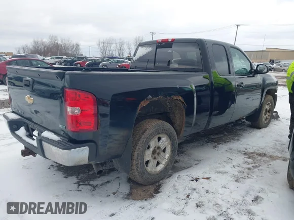 ✅ 2012 Chevrolet Silverado 1500 LT • VIN: 1GCRKSE71CZ247059 • Lot: 44133718. Wystawiony na IAAI z przebiegiem 180 714 mil. Bezpłatny archiwum sprzedaży aukcyjnych z USA i szczegółowy raport historii pojazdu na DreamBid. Zdjęcie 4.