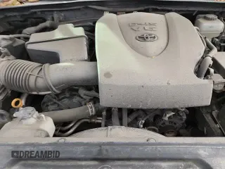 ✅ 2021 Toyota Tacoma SR5 • VIN: 3TYDZ5BN8MT001112 • Лот: 85821185. Опубликован ранее на Copart с пробегом 64 457 миль. Бесплатный доступ к архиву аукционных продаж из США и подробный отчёт об истории автомобиля на DreamBid. Изображение 12.