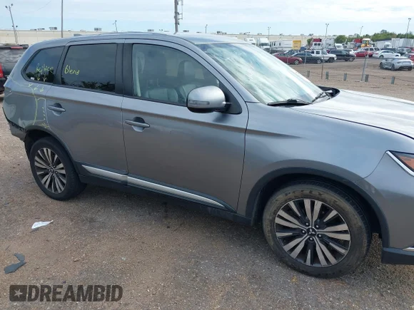 ✅ 2019 Mitsubishi Outlander SE • VIN: JA4AD3A30KZ042681 • Lot: 40249518. Wystawiony na IAAI z przebiegiem 148 364 mil. Bezpłatny archiwum sprzedaży aukcyjnych z USA i szczegółowy raport historii pojazdu na DreamBid. Zdjęcie 14.