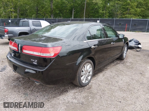 ✅ 2012 Lincoln MKZ • VIN: 3LNHL2JC7CR835902 • Lot: 44993477. Wystawiony na IAAI z przebiegiem 84 740 mil. Bezpłatny archiwum sprzedaży aukcyjnych z USA i szczegółowy raport historii pojazdu na DreamBid. Zdjęcie 4.