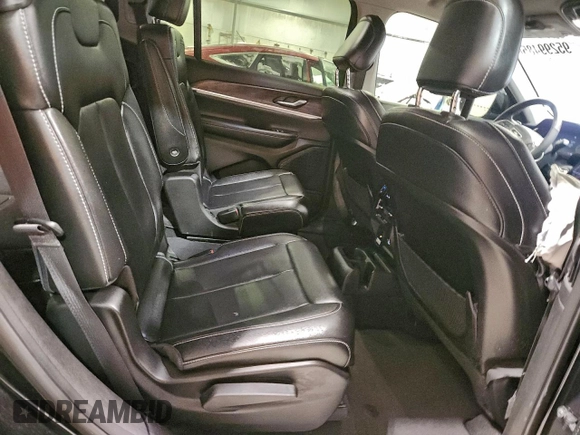 ✅ 2023 Jeep Grand Cherokee Limited • VIN: 1C4RJKBG1P8797283 • Lot: 95299485. Wystawiony na Copart z przebiegiem 46 741 mil. Bezpłatny archiwum sprzedaży aukcyjnych z USA i szczegółowy raport historii pojazdu na DreamBid. Zdjęcie 11.
