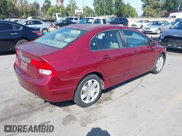 ✅ 2011 Honda Civic LX • VIN: 2HGFA1F54BH520895 • Lot: 45200730. Wystawiony na IAAI z przebiegiem 59 630 mil. Bezpłatny archiwum sprzedaży aukcyjnych z USA i szczegółowy raport historii pojazdu na DreamBid. Zdjęcie 4.