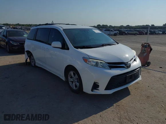 ✅ 2020 Toyota Sienna LE Auto Access Seat • VIN: 5TDKZ3DC5LS048258 • Lot: 42944042. Wystawiony na IAAI z przebiegiem 85 389 mil. Bezpłatny archiwum sprzedaży aukcyjnych z USA i szczegółowy raport historii pojazdu na DreamBid. Zdjęcie 1.