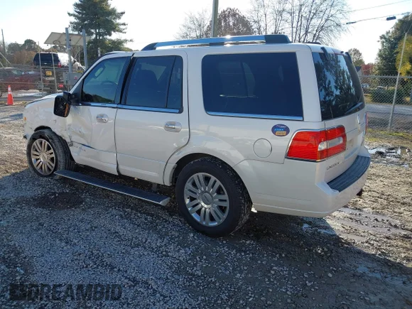 ✅ 2012 Lincoln Navigator • VIN: 5LMJJ2J56CEL06241 • Лот: 43714773. Опубликован ранее на IAAI с пробегом 257 170 миль. Бесплатный доступ к архиву аукционных продаж из США и подробный отчёт об истории автомобиля на DreamBid. Изображение 3.