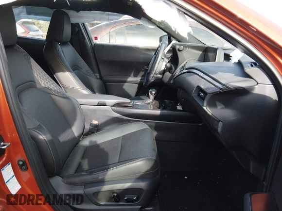✅ 2021 Lexus UX 250h • VIN: JTHX9JBHXM2038034 • Лот: 44193241. Опубліковано раніше на IAAI з пробігом 33 567 миль. Безкоштовний доступ до архіву аукціонних продажів зі США та докладний звіт про історію автомобіля на DreamBid. Зображення 5.