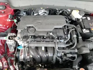 ✅ 2025 Hyundai Kona SE • VIN: KM8HA3AB8SU263698 • Лот: 69568755. Опубликован ранее на Copart с пробегом 1 348 миль. Бесплатный доступ к архиву аукционных продаж из США и подробный отчёт об истории автомобиля на DreamBid. Изображение 15.