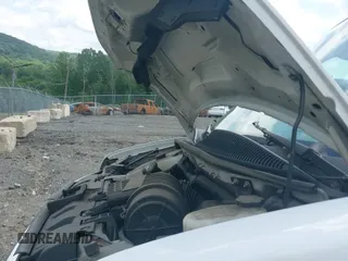 ✅ 2019 GMC Savana Cargo • VIN: 1GTW7BFG3K1370362 • Lot: 42813551. Listed on IAAI with 174,307 mi. Free auction sales archive from the USA and detailed vehicle history report at DreamBid. Image 19.