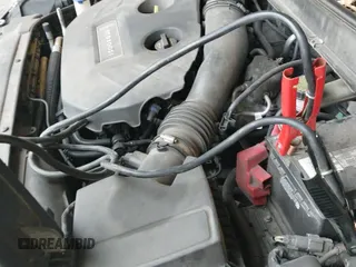 ✅ 2015 Lincoln MKZ • VIN: 3LN6L2G9XFR604273 • Lot: 43615008. Wystawiony na IAAI z przebiegiem 147 929 mil. Bezpłatny archiwum sprzedaży aukcyjnych z USA i szczegółowy raport historii pojazdu na DreamBid. Zdjęcie 12.