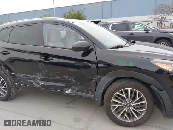 ✅ 2020 Hyundai Tucson SEL • VIN: KM8J3CAL9LU231932 • Lot: 44190854. Wystawiony na IAAI z przebiegiem 56 444 mil. Bezpłatny archiwum sprzedaży aukcyjnych z USA i szczegółowy raport historii pojazdu na DreamBid. Zdjęcie 6.