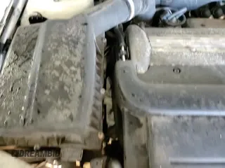 ✅ 2009 Saab 9-3 Comfort • VIN: YS3FB49Y491007764 • Lot: 86822474. Wystawiony na Copart z przebiegiem 103 342 mil. Bezpłatny archiwum sprzedaży aukcyjnych z USA i szczegółowy raport historii pojazdu na DreamBid. Zdjęcie 13.