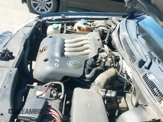 ✅ 1999 Volkswagen Jetta GLS • VIN: 3VWSA29M2XM059806 • Lot: 42632422. Listed on IAAI with 142,674 mi. Free auction sales archive from the USA and detailed vehicle history report at DreamBid. Image 13.