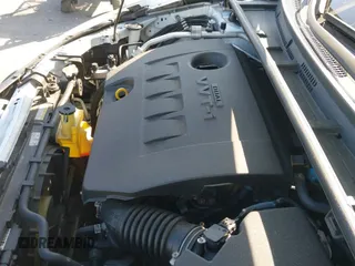 ✅ 2015 Toyota Corolla LE • VIN: 5YFBURHE3FP287186 • Лот: 43653883. Опубликован ранее на IAAI с пробегом 108 211 миль. Бесплатный доступ к архиву аукционных продаж из США и подробный отчёт об истории автомобиля на DreamBid. Изображение 20.