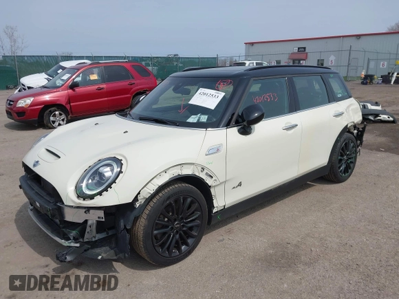 ✅ 2020 MINI Clubman Cooper S • VIN: WMWXJ1C04L2M33050 • Lot: 42012533. Wystawiony na IAAI z przebiegiem 39 262 mil. Bezpłatny archiwum sprzedaży aukcyjnych z USA i szczegółowy raport historii pojazdu na DreamBid. Zdjęcie 2.