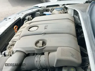 ✅ 2012 Volkswagen Passat SE • VIN: 1VWBP7A34CC026963 • Lot: 42355217. Wystawiony na IAAI z przebiegiem 156 192 mil. Bezpłatny archiwum sprzedaży aukcyjnych z USA i szczegółowy raport historii pojazdu na DreamBid. Zdjęcie 19.