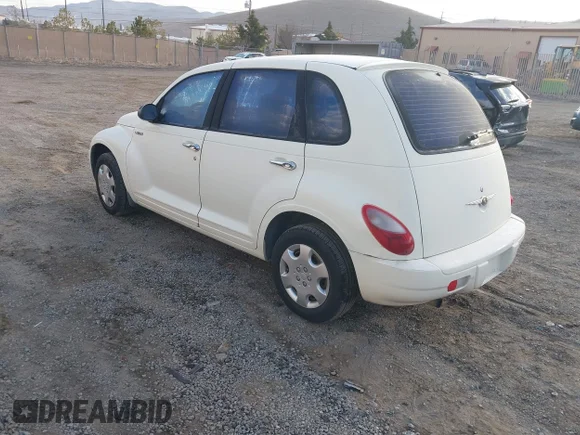 ✅ 2006 Chrysler PT Cruiser • VIN: 3A4FY48B06T351948 • Lot: 44226653. Wystawiony na IAAI z przebiegiem 202 615 mil. Bezpłatny archiwum sprzedaży aukcyjnych z USA i szczegółowy raport historii pojazdu na DreamBid. Zdjęcie 3.