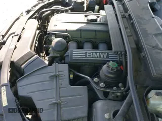 ✅ 2009 BMW 3 Series 328i • VIN: WBAWR33539P154938 • Lot: 43710085. Wystawiony na IAAI z przebiegiem 124 720 mil. Bezpłatny archiwum sprzedaży aukcyjnych z USA i szczegółowy raport historii pojazdu na DreamBid. Zdjęcie 19.