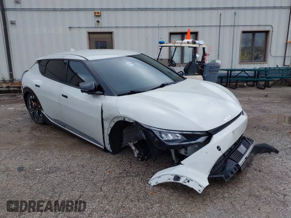 ✅ 2022 Kia EV6 GT-Line • VIN: KNDC3DLC8N5076934 • Лот: 43988119. Опубликован ранее на IAAI с пробегом Не указан. Бесплатный доступ к архиву аукционных продаж из США и подробный отчёт об истории автомобиля на DreamBid. Изображение 1.