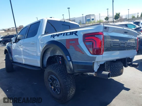 ✅ 2025 Ford F-150 Raptor • VIN: 1FTFW1RJ3SFC03765 • Лот: 44659849. Опубліковано раніше на IAAI з пробігом Не вказано. Безкоштовний доступ до архіву аукціонних продажів зі США та докладний звіт про історію автомобіля на DreamBid. Зображення 3.