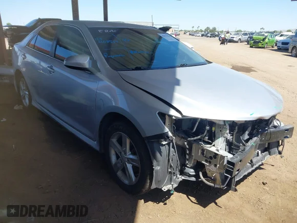✅ 2012 Toyota Camry L • VIN: 4T1BF1FK4CU587818 • Lot: 45017870. Wystawiony na IAAI z przebiegiem 116 429 mil. Bezpłatny archiwum sprzedaży aukcyjnych z USA i szczegółowy raport historii pojazdu na DreamBid. Zdjęcie 1.