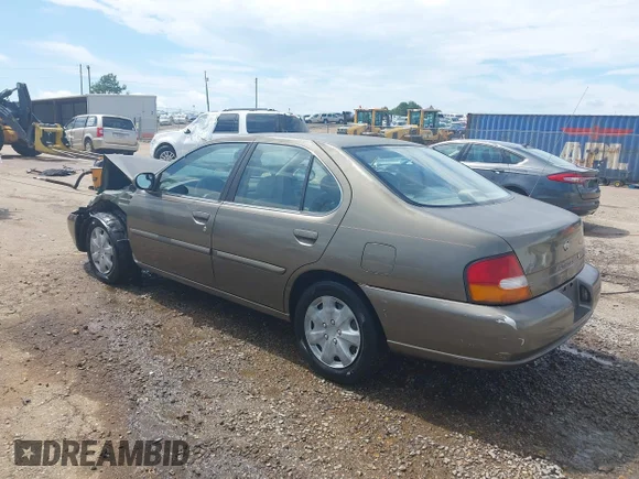 ✅ 1998 Nissan Altima XE • VIN: 1N4DL01D0WC142887 • Lot: 42460468. Wystawiony na IAAI z przebiegiem 203 547 mil. Bezpłatny archiwum sprzedaży aukcyjnych z USA i szczegółowy raport historii pojazdu na DreamBid. Zdjęcie 3.
