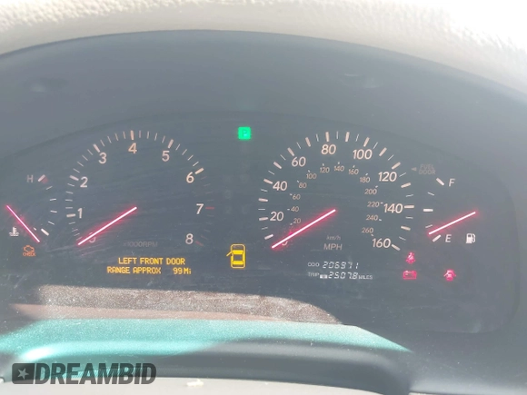 ✅ 2002 Lexus LS 430 • VIN: JTHBN30F920053779 • Лот: 44614741. Опубліковано раніше на IAAI з пробігом 206 971 миль. Безкоштовний доступ до архіву аукціонних продажів зі США та докладний звіт про історію автомобіля на DreamBid. Зображення 7.