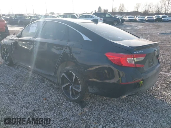 ✅ 2022 Honda Accord Sport • VIN: 1HGCV1F32NA030321 • Lot: 44046231. Wystawiony na IAAI z przebiegiem 68 639 mil. Bezpłatny archiwum sprzedaży aukcyjnych z USA i szczegółowy raport historii pojazdu na DreamBid. Zdjęcie 3.