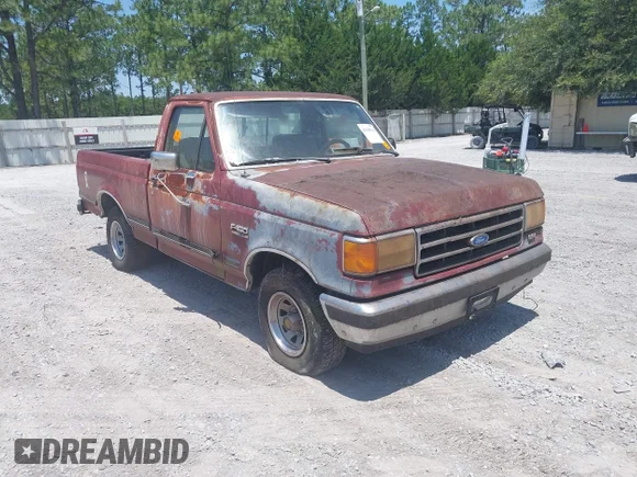 ✅ 1989 Ford F-150 • VIN: 1FTDF15N7KNB79914 • Lot: 45449114. Wystawiony na IAAI z przebiegiem 21 076 mil. Bezpłatny archiwum sprzedaży aukcyjnych z USA i szczegółowy raport historii pojazdu na DreamBid. Zdjęcie 1.