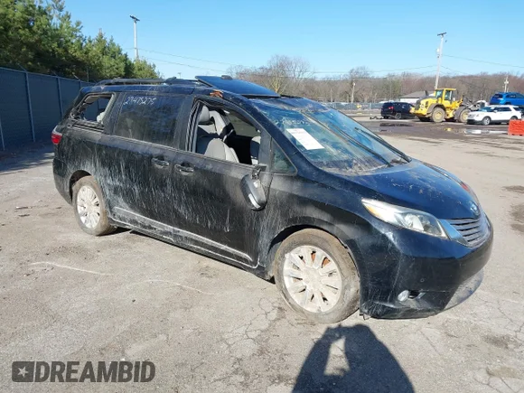 ✅ 2015 Toyota Sienna XLE • VIN: 5TDYK3DC2FS569246 • Lot: 27475275. Listed on IAAI with 49,089 mi. Free auction sales archive from the USA and detailed vehicle history report at DreamBid. Image 1.