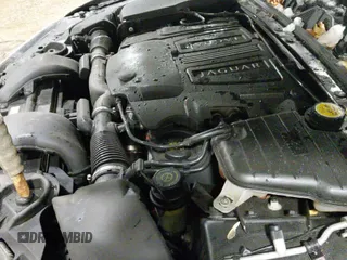 ✅ 2013 Jaguar XF V6 AWD • VIN: SAJWJ0EF3D8S90652 • Lot: 41595726. Wystawiony na IAAI z przebiegiem 110 880 mil. Bezpłatny archiwum sprzedaży aukcyjnych z USA i szczegółowy raport historii pojazdu na DreamBid. Zdjęcie 12.