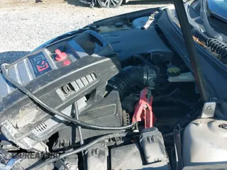 ✅ 2013 Lincoln MKZ • VIN: 3LN6L2GK5DR810147 • Lot: 40102072. Wystawiony na IAAI z przebiegiem 133 690 mil. Bezpłatny archiwum sprzedaży aukcyjnych z USA i szczegółowy raport historii pojazdu na DreamBid. Zdjęcie 19.