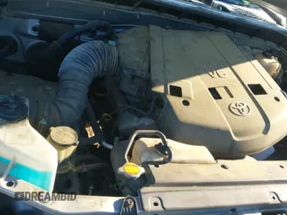 ✅ 2007 Toyota FJ Cruiser • VIN: JTEZU11F970016319 • Лот: 43581770. Опубликован ранее на IAAI с пробегом 212 843 миль. Бесплатный доступ к архиву аукционных продаж из США и подробный отчёт об истории автомобиля на DreamBid. Изображение 20.