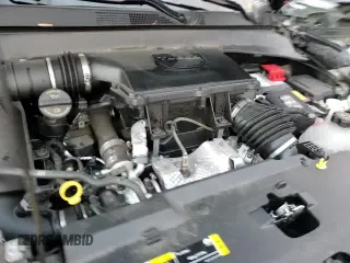 ✅ 2025 Jeep Compass Latitude • VIN: 3C4NJDBN4ST547541 • Lot: 93534055. Wystawiony na Copart z przebiegiem 16 660 mil. Bezpłatny archiwum sprzedaży aukcyjnych z USA i szczegółowy raport historii pojazdu na DreamBid. Zdjęcie 15.