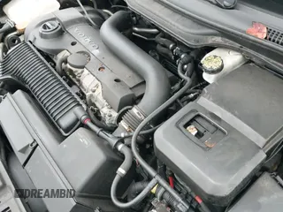 ✅ 2013 Volvo C70 T5 • VIN: YV1672MC8DJ136151 • Lot: 43435616. Wystawiony na IAAI z przebiegiem 120 387 mil. Bezpłatny archiwum sprzedaży aukcyjnych z USA i szczegółowy raport historii pojazdu na DreamBid. Zdjęcie 19.