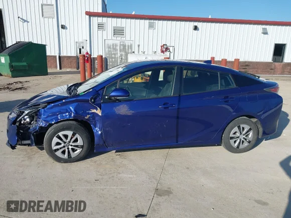 ✅ 2017 Toyota Prius Three Touring • VIN: JTDKARFU1H3534591 • Lot: 44463092. Wystawiony na IAAI z przebiegiem 182 807 mil. Bezpłatny archiwum sprzedaży aukcyjnych z USA i szczegółowy raport historii pojazdu na DreamBid. Zdjęcie 6.