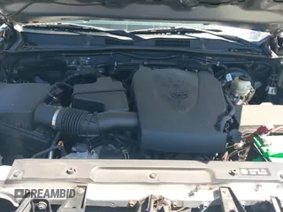 ✅ 2017 Toyota Tacoma SR5 • VIN: 3TMCZ5AN3HM120006 • Lot: 43187431. Wystawiony na IAAI z przebiegiem 113 795 mil. Bezpłatny archiwum sprzedaży aukcyjnych z USA i szczegółowy raport historii pojazdu na DreamBid. Zdjęcie 18.