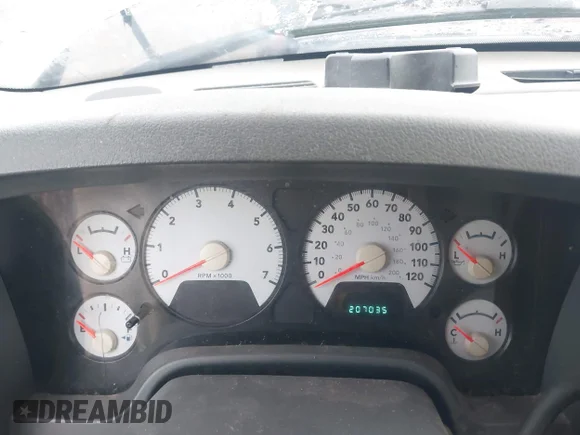 ✅ 2008 Dodge 1500 ST • VIN: 1D7HA18K28J238875 • Lot: 44210084. Wystawiony na IAAI z przebiegiem 207 035 mil. Bezpłatny archiwum sprzedaży aukcyjnych z USA i szczegółowy raport historii pojazdu na DreamBid. Zdjęcie 7.