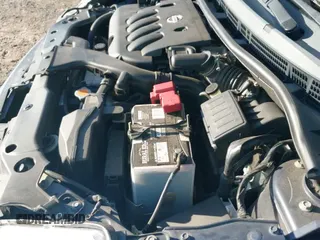 ✅ 2008 Nissan Versa S • VIN: 3N1BC13E18L444468 • Lot: 42876482. Wystawiony na IAAI z przebiegiem 64 893 mil. Bezpłatny archiwum sprzedaży aukcyjnych z USA i szczegółowy raport historii pojazdu na DreamBid. Zdjęcie 19.