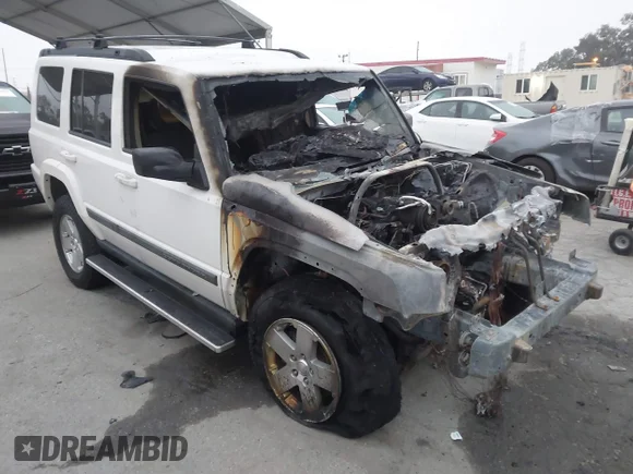✅ 2008 Jeep Commander Sport • VIN: 1J8HH48K88C224919 • Lot: 44010769. Listed on IAAI with Not provided. Free auction sales archive from the USA and detailed vehicle history report at DreamBid. Image 1.