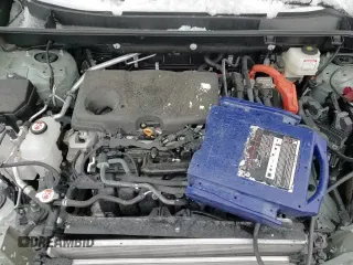 ✅ 2023 Toyota RAV4 Hybrid XLE Premium • VIN: 4T3B6RFV3PU128429 • Lot: 85764975. Wystawiony na Copart z przebiegiem 10 239 mil. Bezpłatny archiwum sprzedaży aukcyjnych z USA i szczegółowy raport historii pojazdu na DreamBid. Zdjęcie 16.