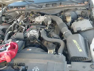 ✅ 2009 Ford Police Interceptor • VIN: 2FAHP71V09X135209 • Lot: 43422784. Wystawiony na IAAI z przebiegiem 208 535 mil. Bezpłatny archiwum sprzedaży aukcyjnych z USA i szczegółowy raport historii pojazdu na DreamBid. Zdjęcie 18.