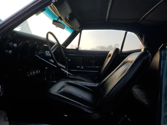 ✅ 1967 Chevrolet Camaro • VIN: 123677N227089 • Lot: 81504014. Wystawiony na Copart z przebiegiem 140 000 mil. Bezpłatny archiwum sprzedaży aukcyjnych z USA i szczegółowy raport historii pojazdu na DreamBid. Zdjęcie 7.