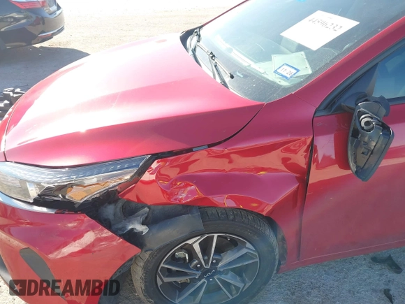 ✅ 2024 Kia Forte LXS • VIN: 3KPF24ADXRE702683 • Lot: 44596232. Wystawiony na IAAI z przebiegiem 166 298 mil. Bezpłatny archiwum sprzedaży aukcyjnych z USA i szczegółowy raport historii pojazdu na DreamBid. Zdjęcie 6.